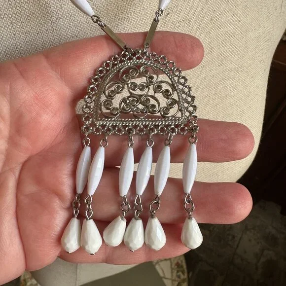 Vintage Silver Chandelier Pendant Necklace With White Beads & Teardrop Accents - Picture 8 of 9